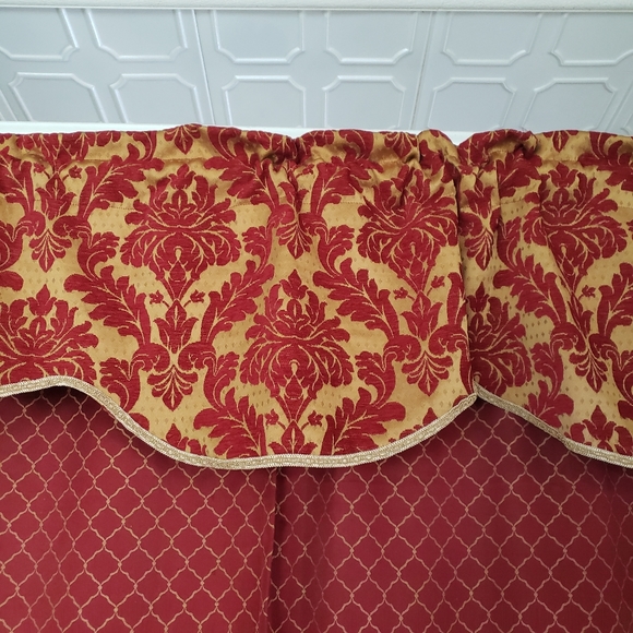 Linens N Things Curtain Panels Valances Ties 74W x 79L Wide Pocket Red Jacquard - Picture 12 of 16